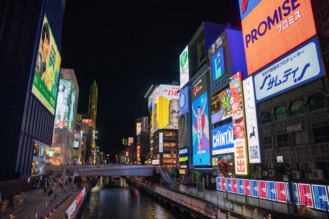 Dotonbori 2026 — Neonowa ulica gastronomiczna Osaki
