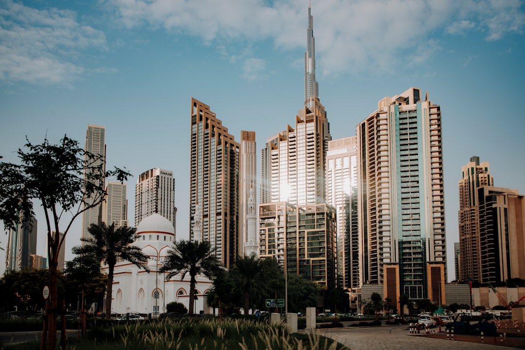 Dubaj budżet 2026 — ile kosztuje tydzień w Dubaju?