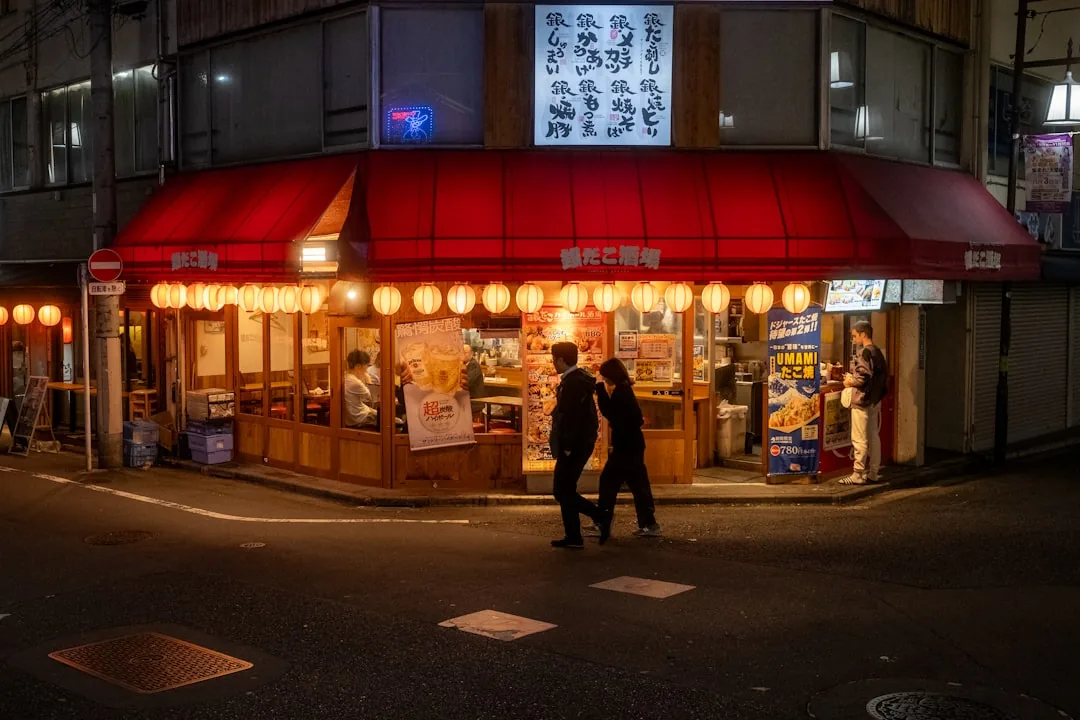 Tanie jedzenie w Japonii 2026 — Przewodnik po budżetowej kuchni