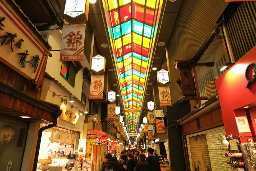 Targ Nishiki w Kyoto 2026 — Kompletny przewodnik po kuchni Kyoto