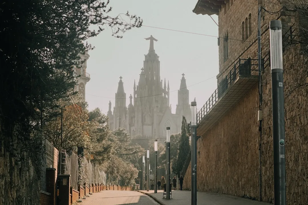 Sagrada Família 2026 — Kompletny przewodnik po arcydziele Gaudíego