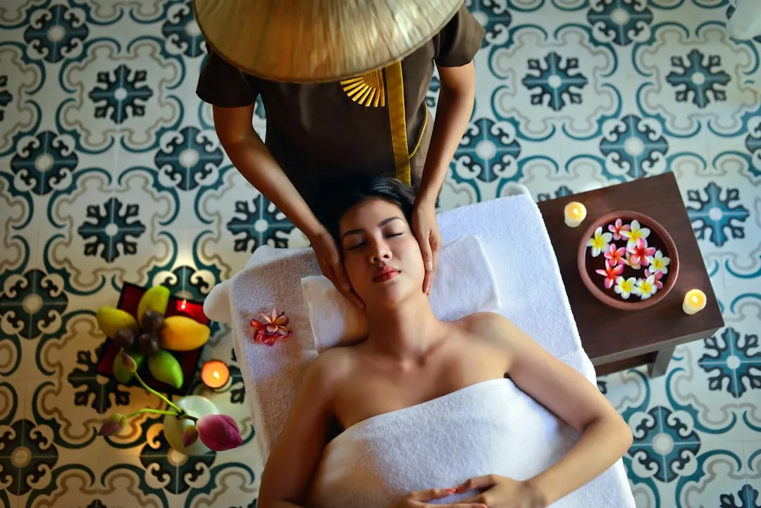 Spa i wellness w Tajlandii 2026 — najlepsze retreaty i masaż tajski